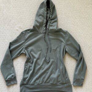 ✨ Mondetta Sage Green Hoodie – Size S ✨